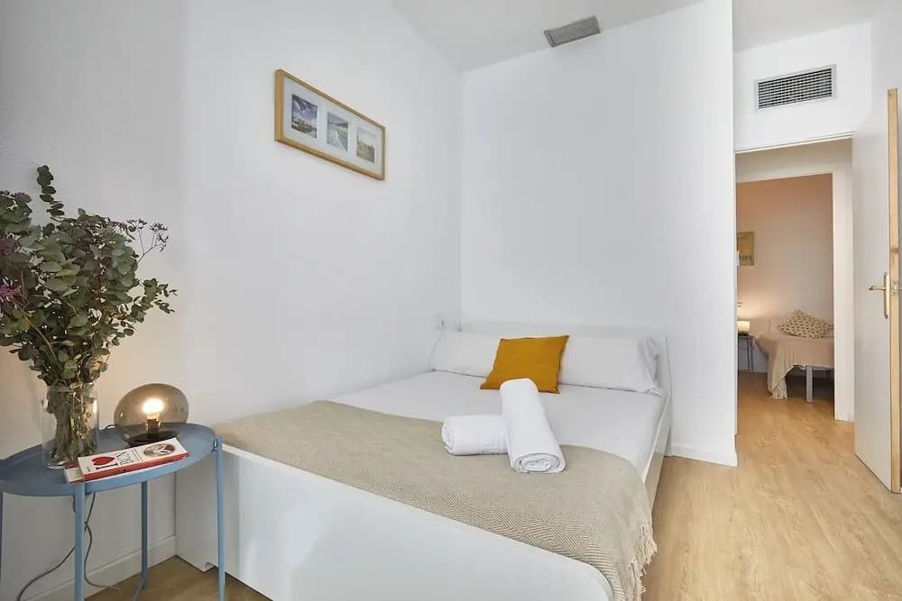 BBarcelona Clot Apartments - photo 3