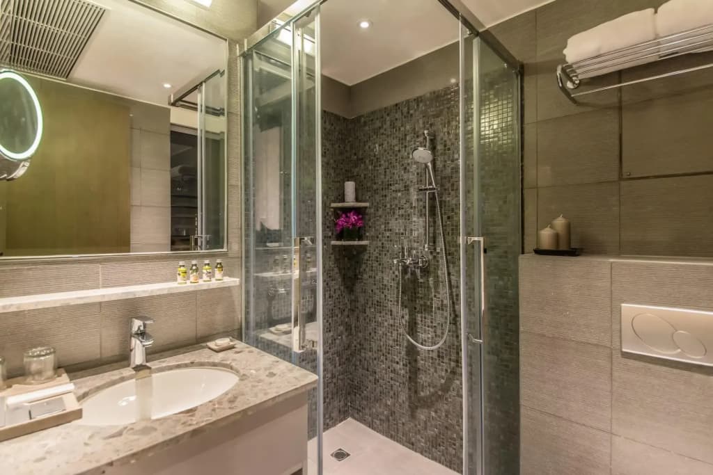 Hotel One Eighteen - photo 7