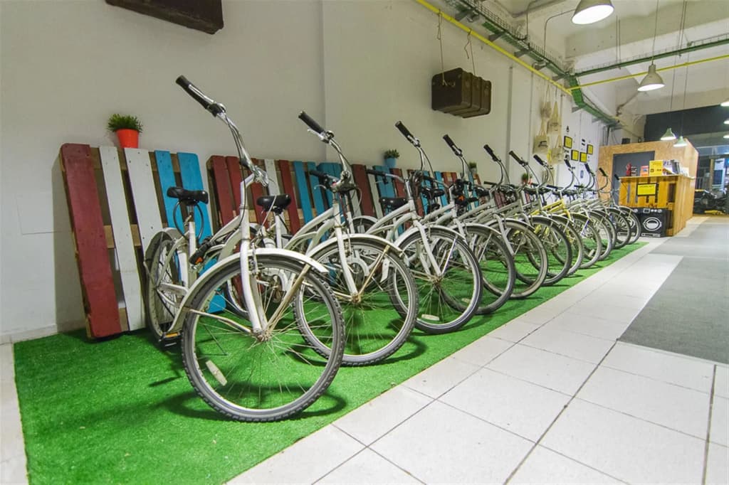 Bed & Bike Hostel Barcelona - photo 15