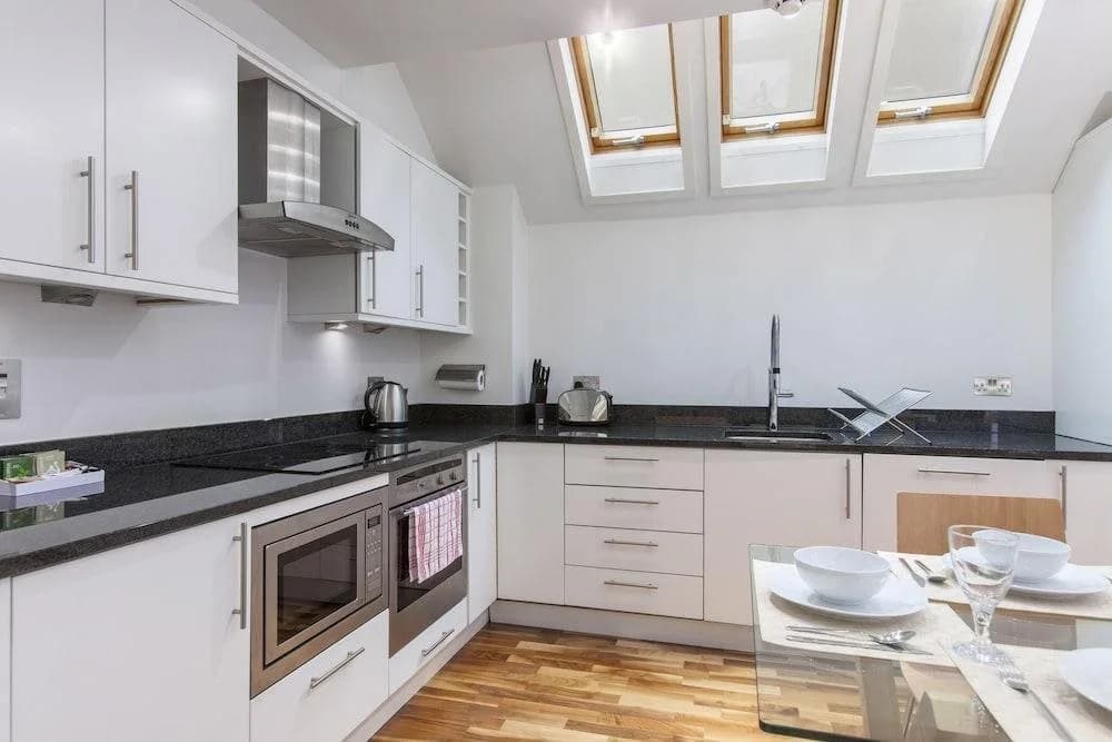 Club Living - Camden Town Apartments - photo 15