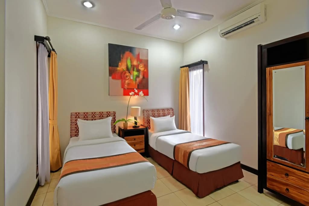 Kuta Townhouse Apartments - photo 4
