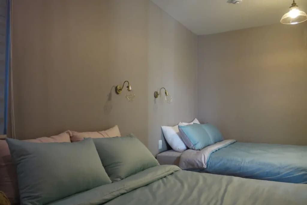 Stitches House - photo 25