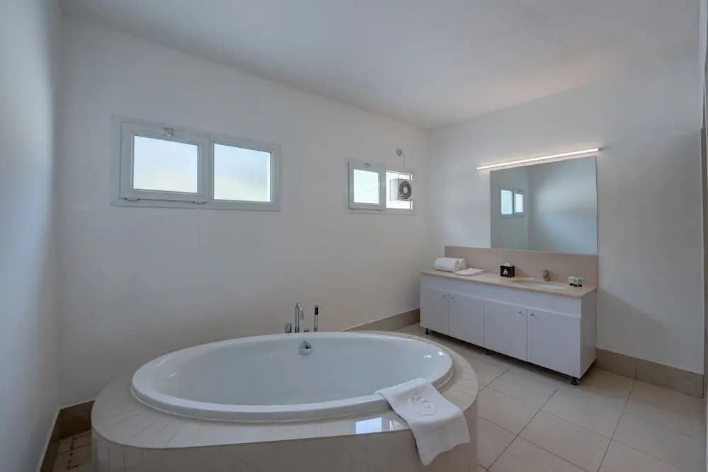 J5 Four Bedroom Villa in Al Wasl For Family Stay Only - photo 8