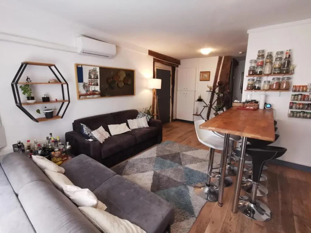 Central & Nice ! 3 Bedrooms, 2 Bathrooms - photo 10