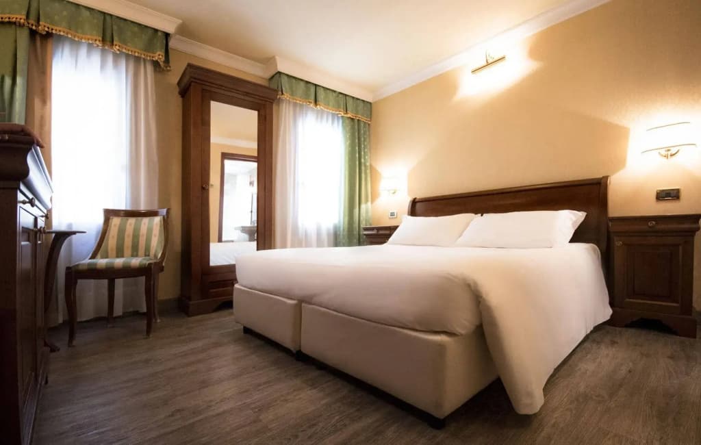 Hotel Anastasia - photo 6