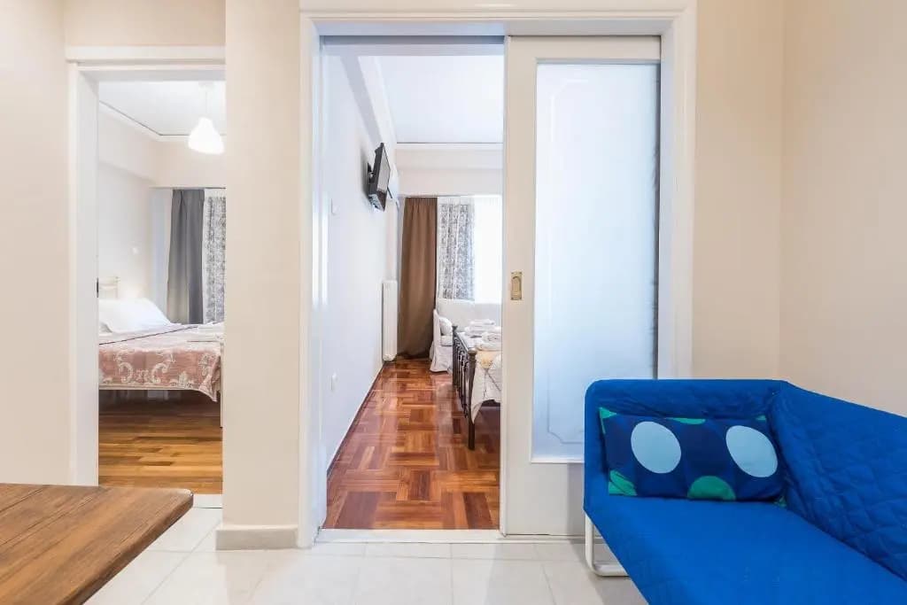 Modern flat next to Acropolis Museum - photo 1