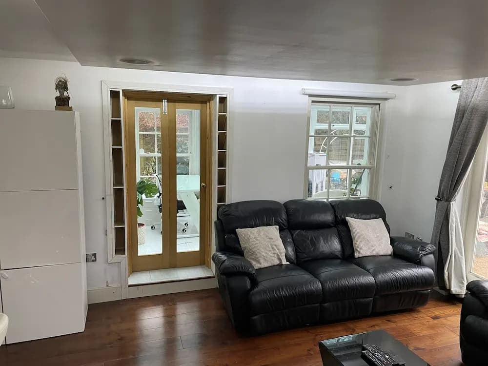 Lovely 2-bed Apartment in Brixton Central Location - photo 12
