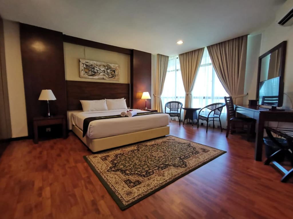 Samsuria Beach Resort & Residence - photo 24
