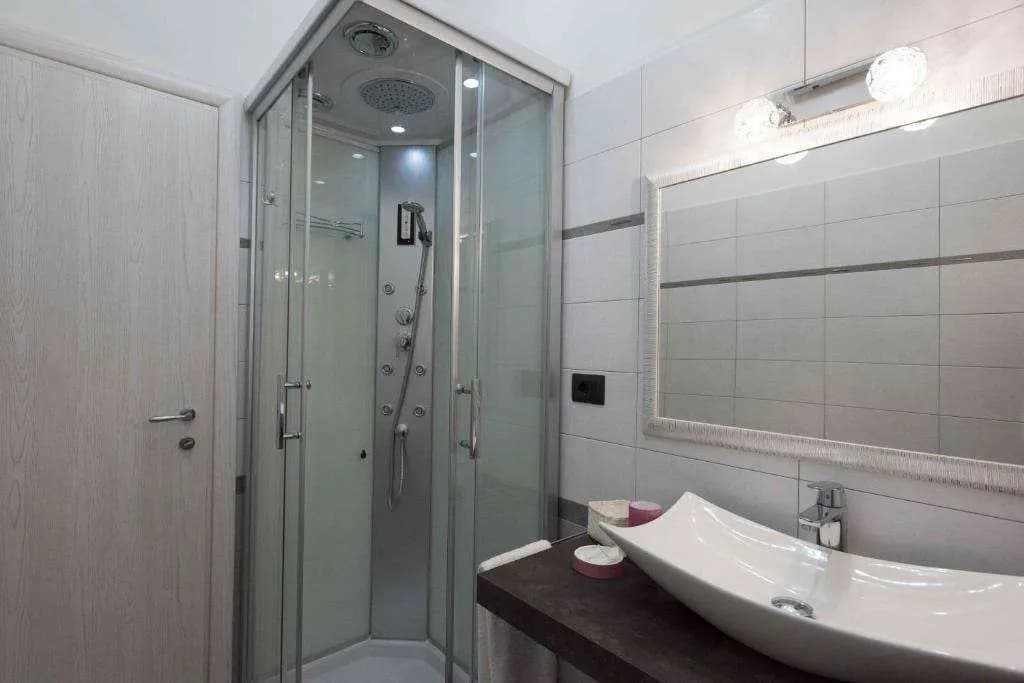 Audrey Rooms - photo 12