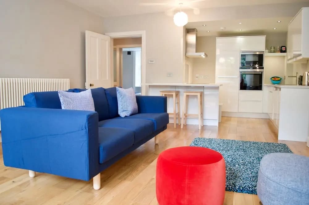 Victorian Home In The Grange - photo 2