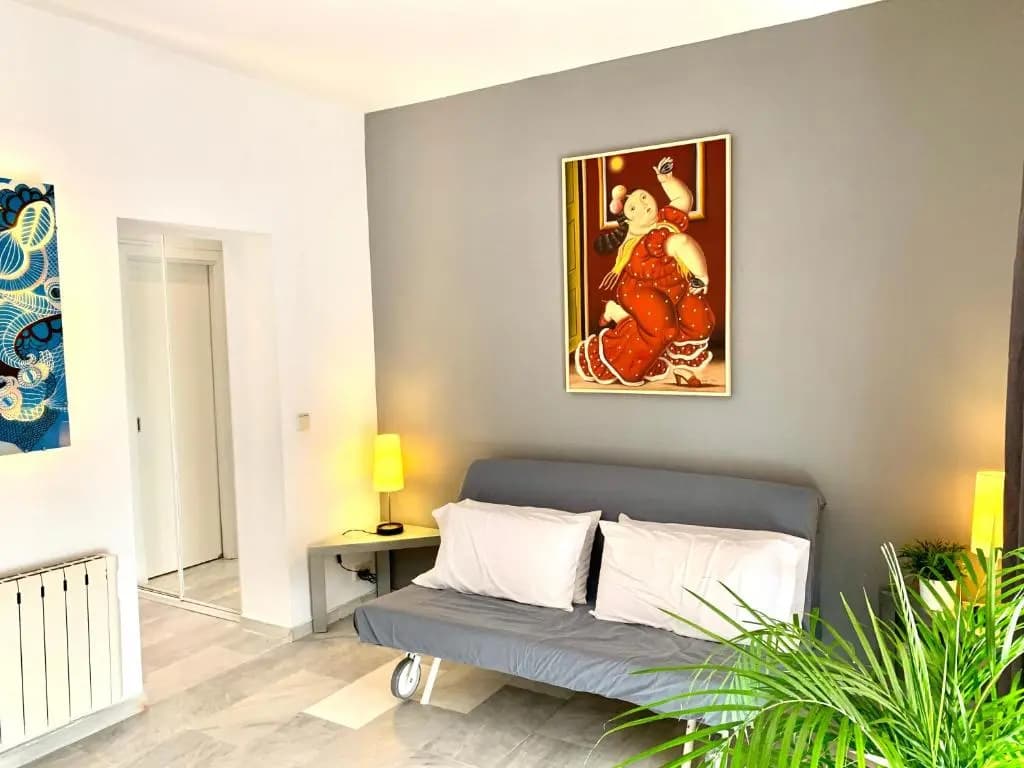 Apartamentos Puerta del Sol - photo 2