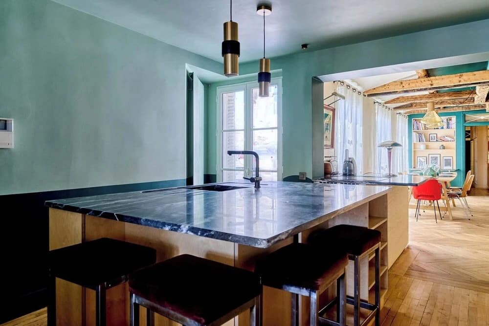 Superb Flat With Terrace in the Centre of Paris - photo 14