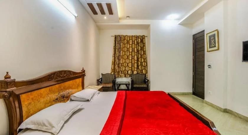 Stay Royal Bed  Breakfast - photo 17