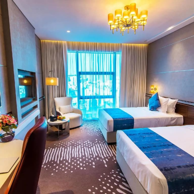 VIP Hotel - photo 36