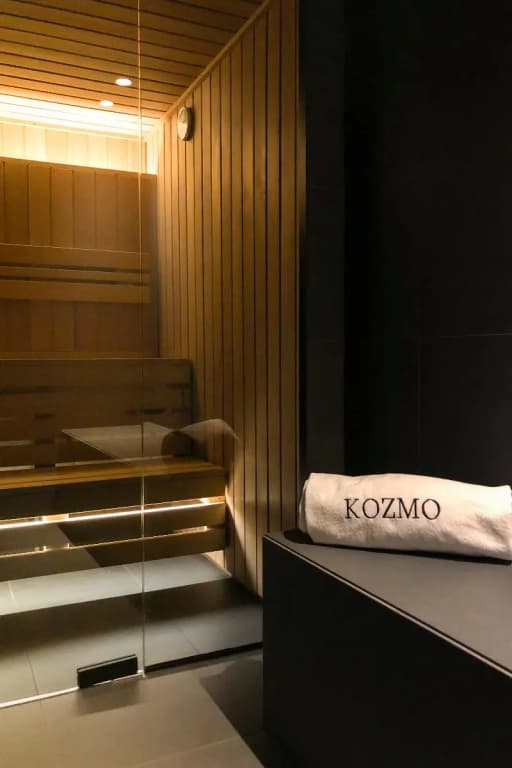 Kozmo Hotel Suites & Spa - Small Luxury Hotels of the World - photo 24