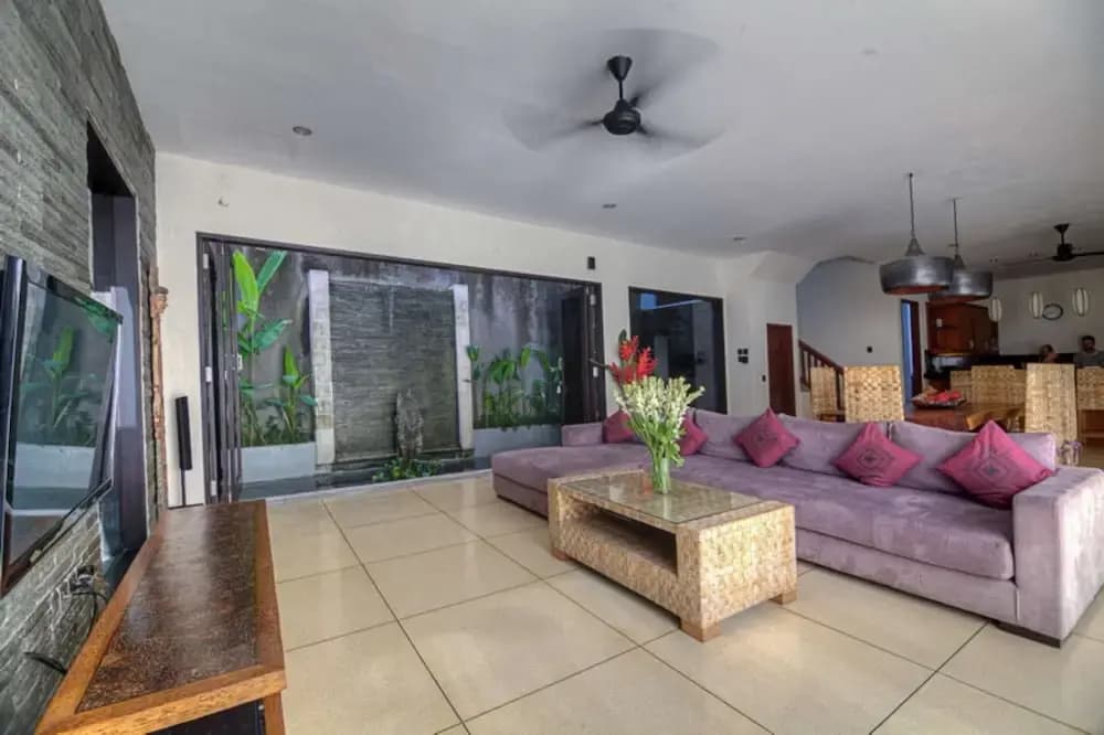 Luxury Villa in Bali near Beach, Bali Villa 2024 - photo 1