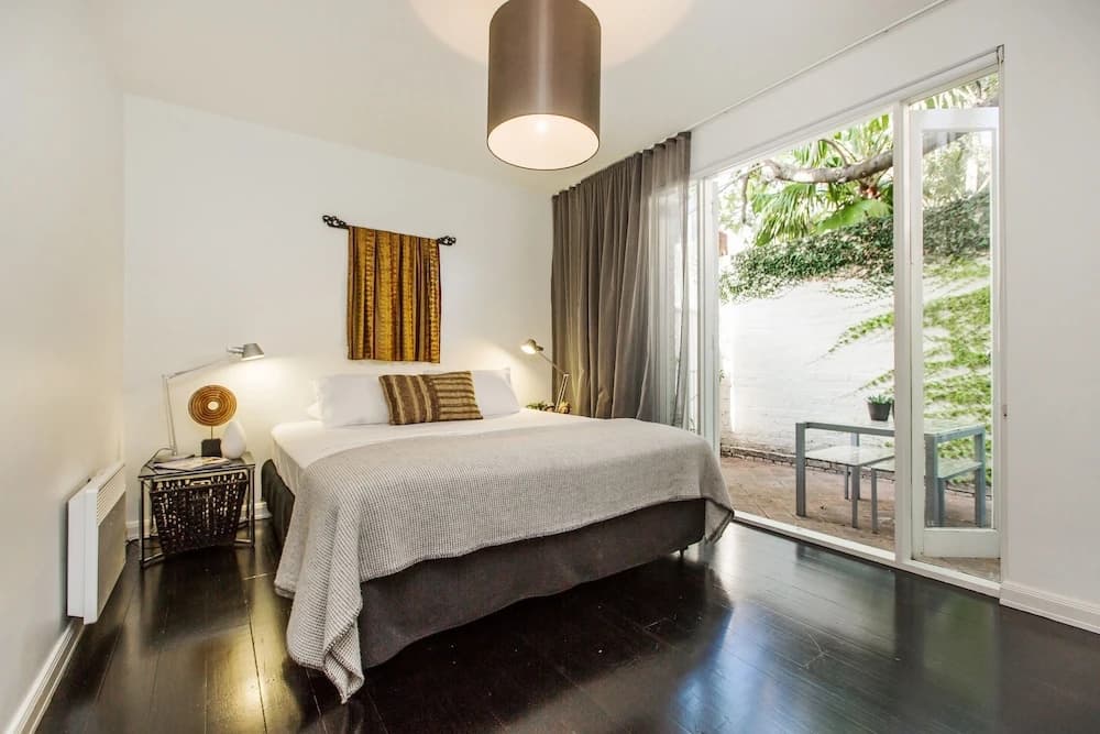 Apartment2c - Moonstruck - photo 3
