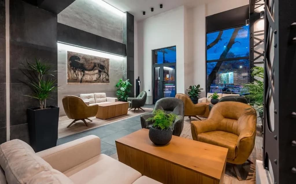 Bridge Hotel - photo 1