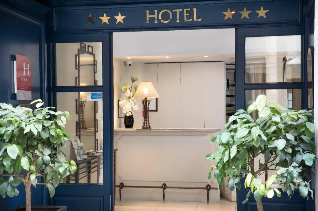Hôtel Paris Louvre Opéra - photo 1