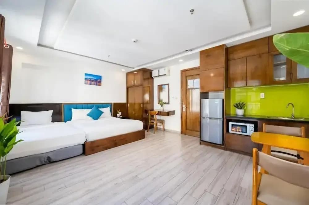 Sydney Da Nang Hotel & Apartment - photo 35