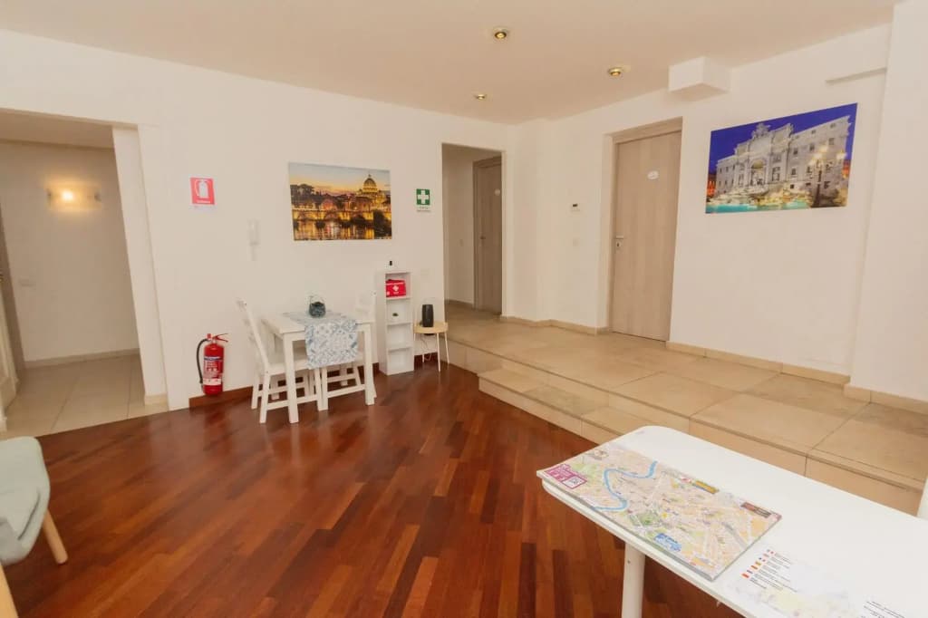 Aurelio Deluxe Rooms - photo 12