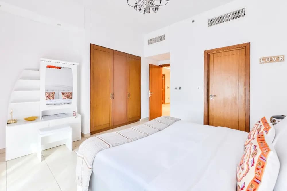 Marvelous 2BR Apt. in Palm Jumeirah - photo 30
