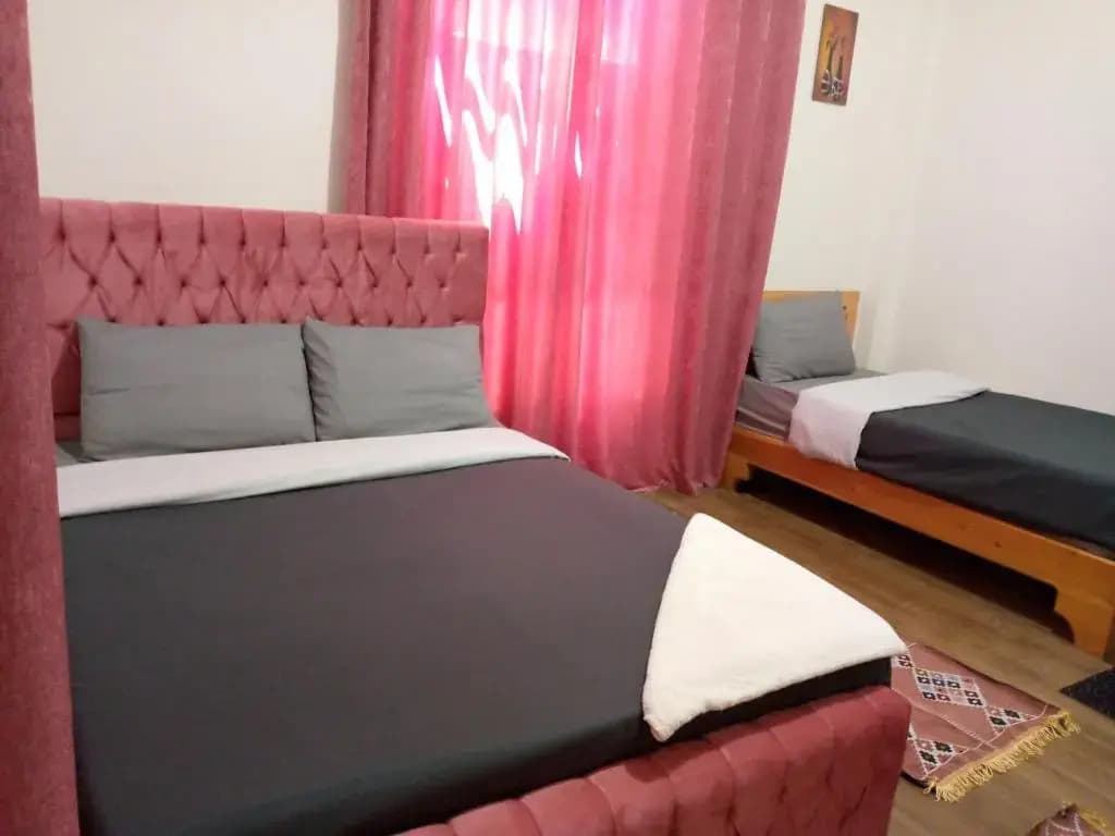 Castle Hotel - photo 3
