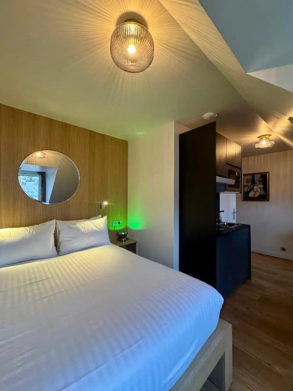 Hôtel Montmartre - photo 26