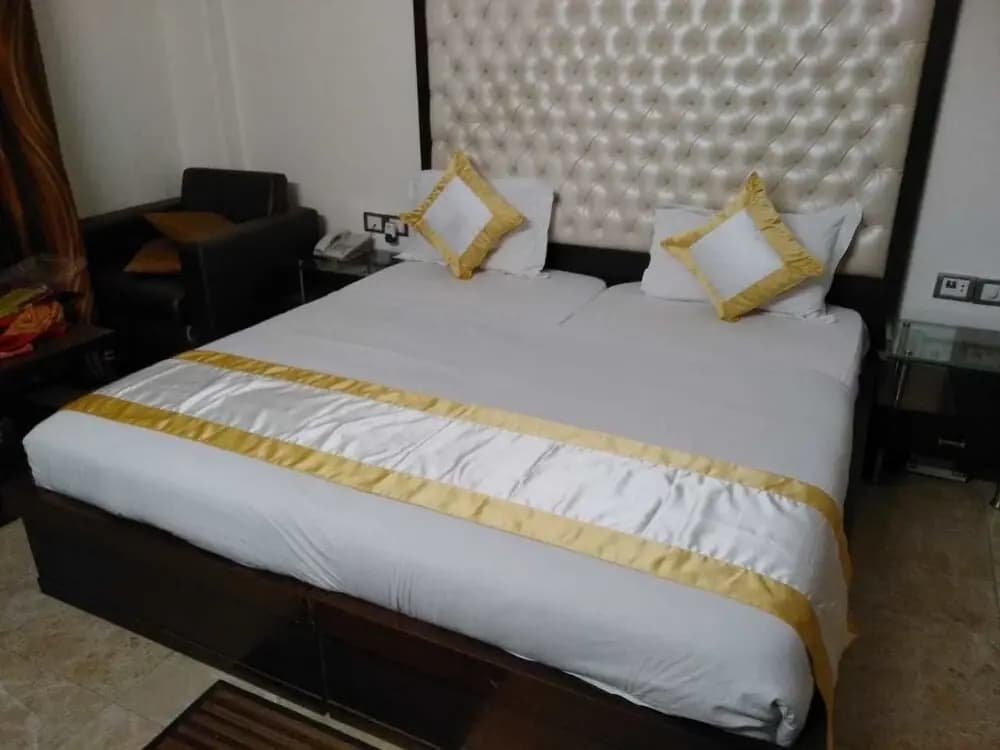 Super 51 Hotel - photo 6