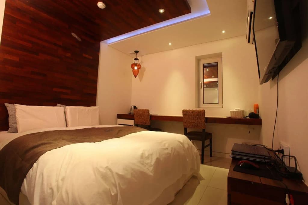 Hotel Jade - photo 3