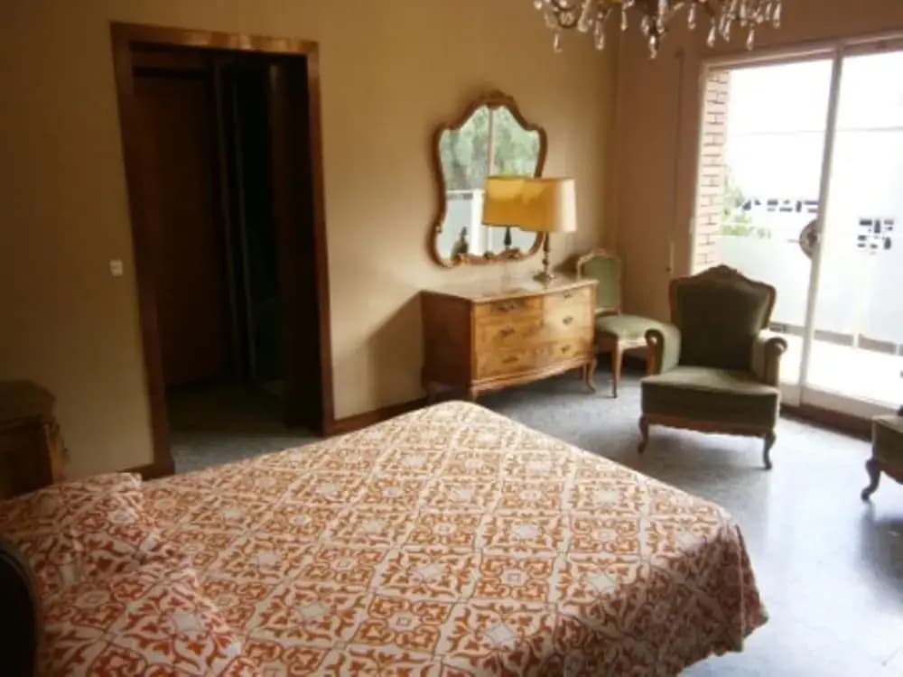 Bed&BCN Hills House - photo 2
