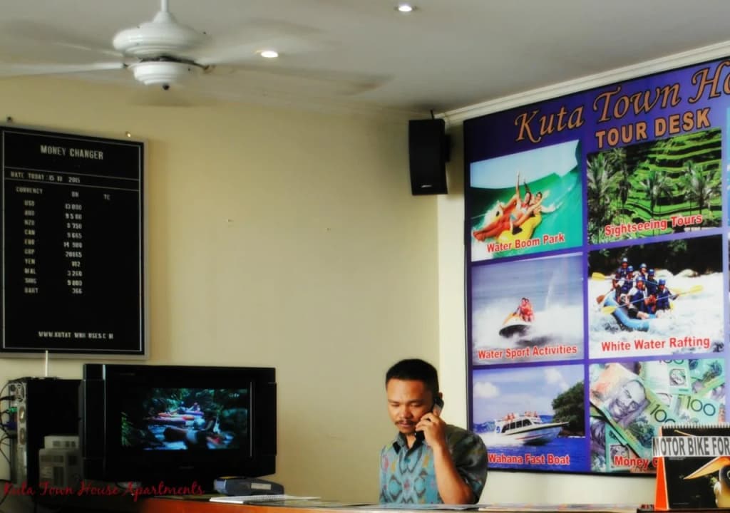 Kuta Townhouse Apartments - photo 20