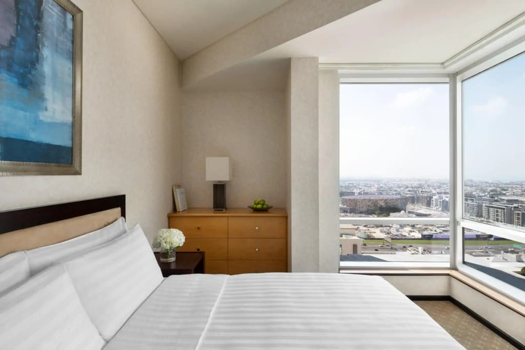 Shangri-La Residences and Apartments - photo 17