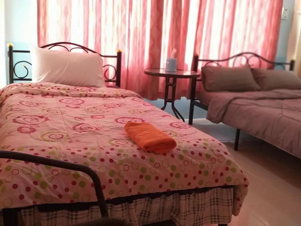 OK Home Hostel - photo 10