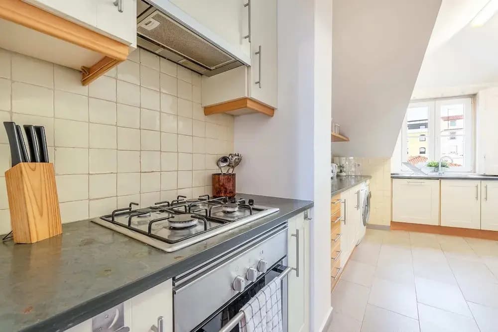 Rustic-style Apt Near Bairro Alto - photo 13