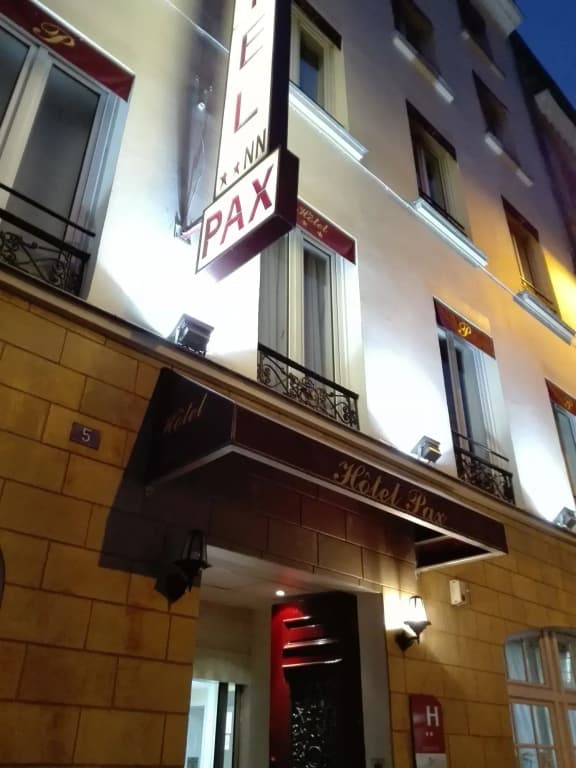 Pax Hotel - main photo