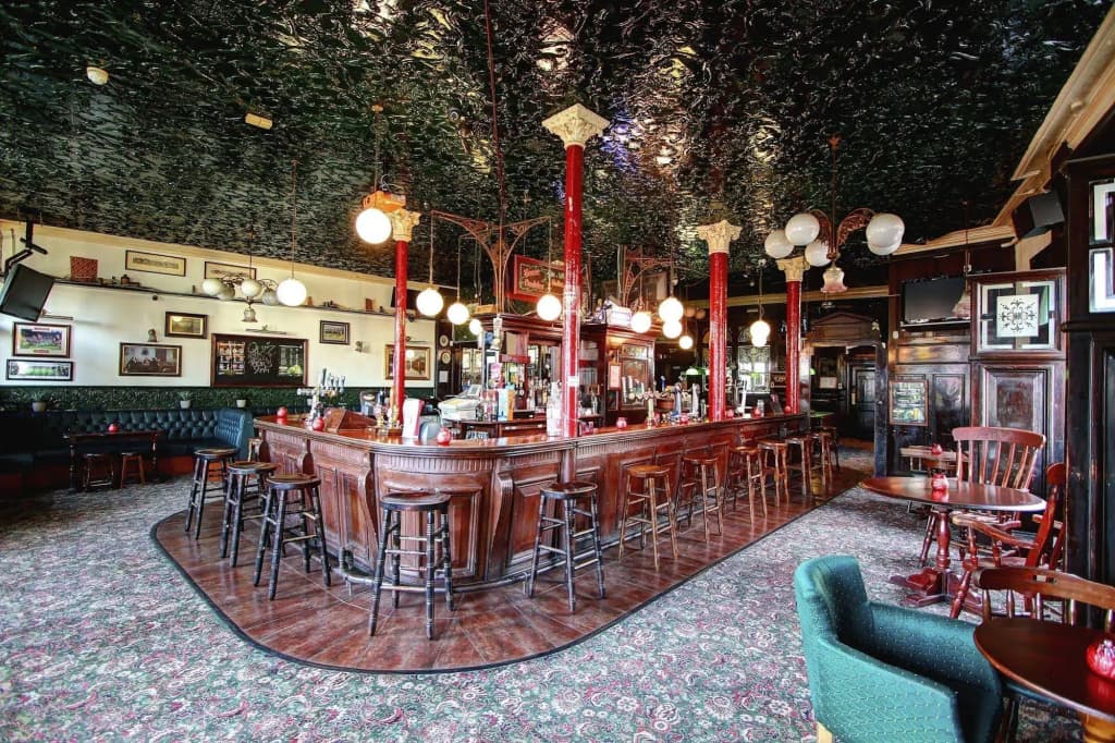 Beaconsfield Hotel - photo 14