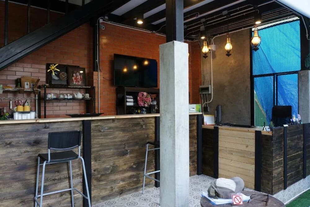 Green Teak House - photo 15