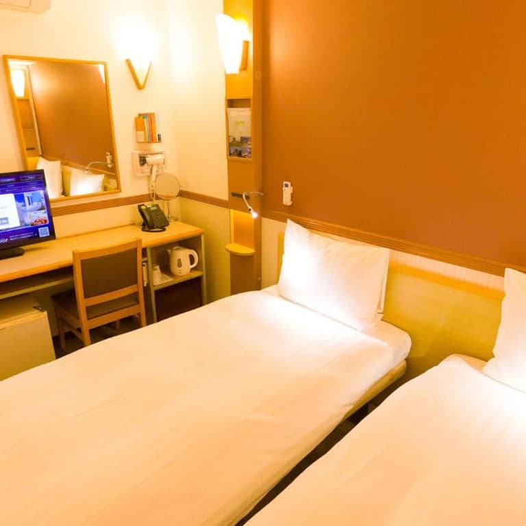Toyoko Inn Tokyo Shinagawa Station Takanawa - photo 28