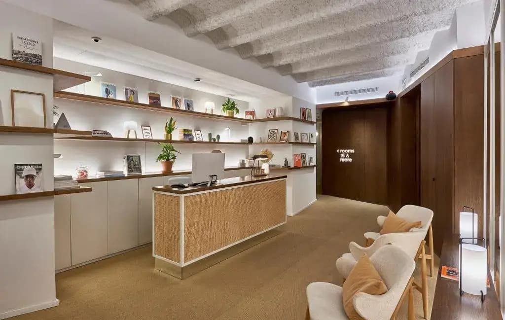Hostal Layetana - photo 13