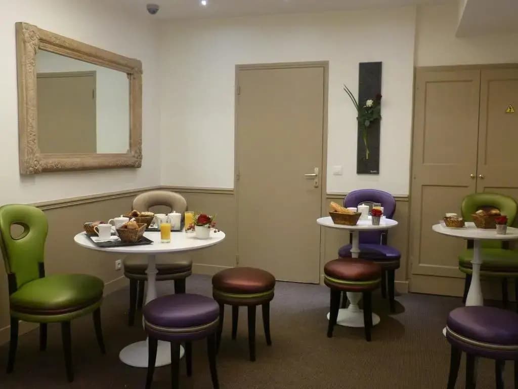 Hôtel Little Regina - photo 17