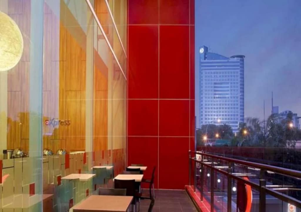 Amaris Hotel Tendean - photo 22