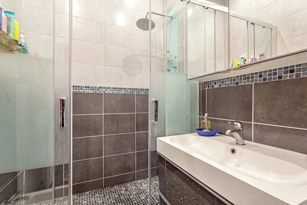 Stunning 1bdr flat in Paris 11th by GuestReady - photo 7