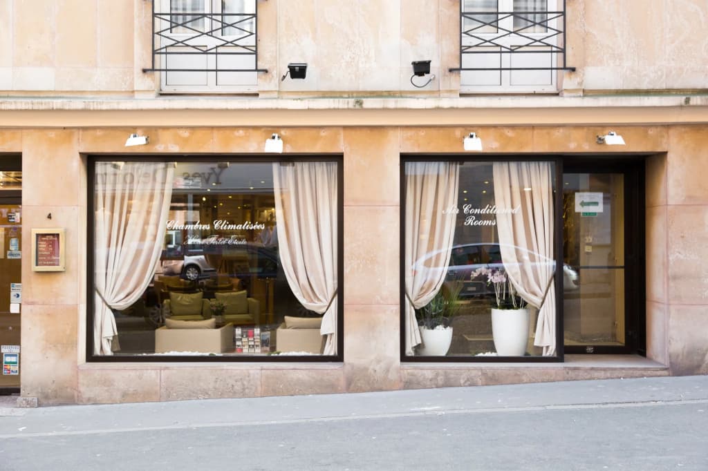 Hotel Fertel Etoile - photo 1