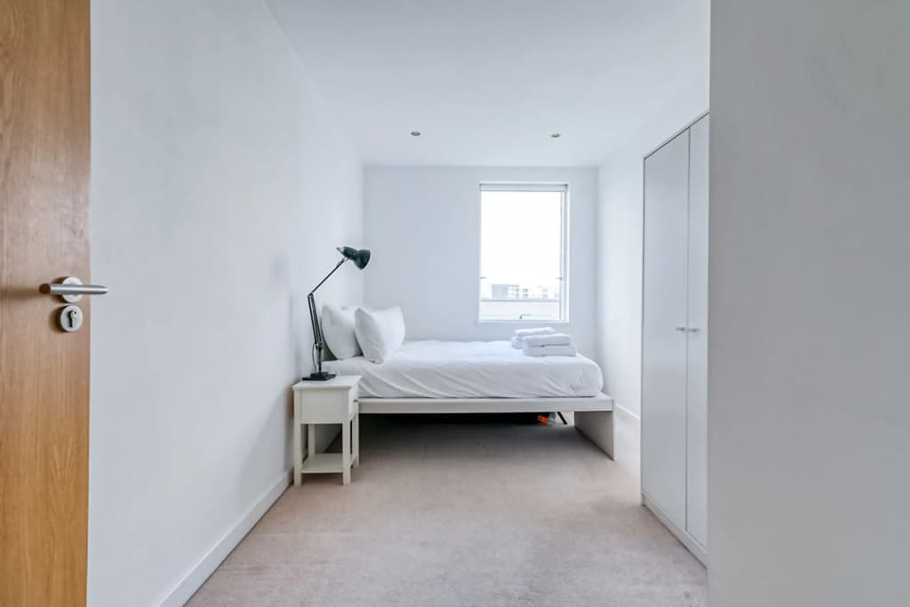 Modern Bermondsey Apartment - photo 6