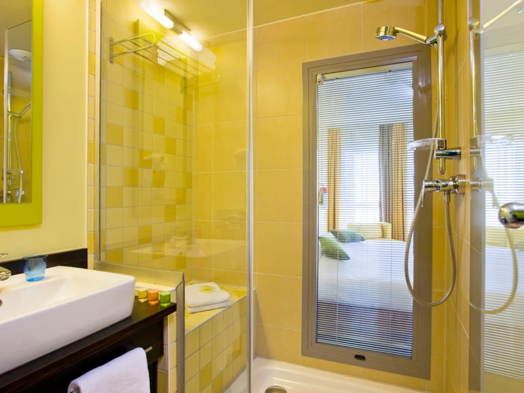 ibis Styles Nice Vieux Port - photo 8