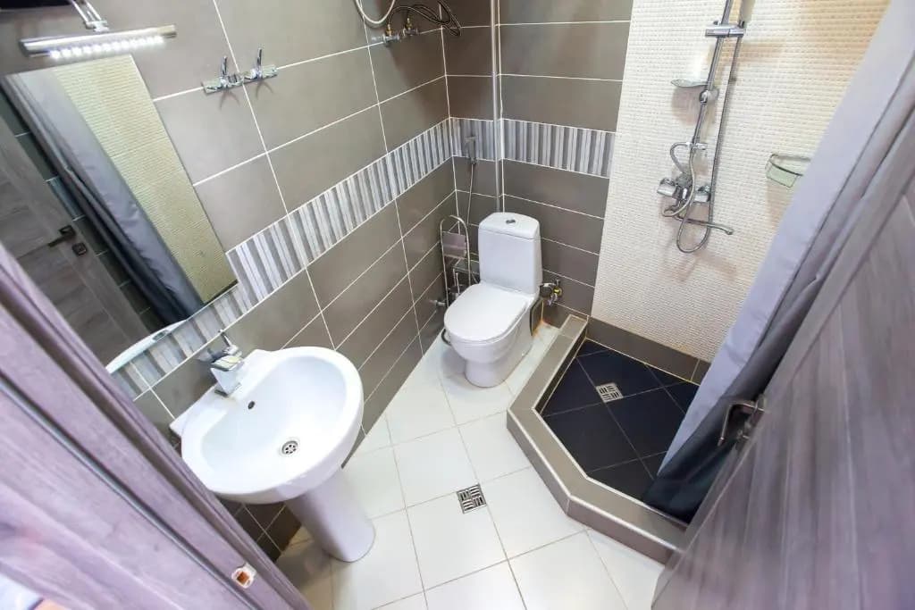 Shiny Avlabari Apartment - photo 7