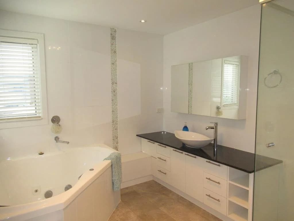Seaside Spa Retreat - photo 30