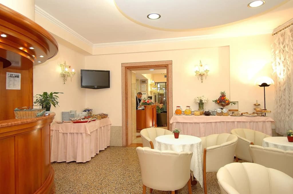 Hotel Da Bruno - photo 39