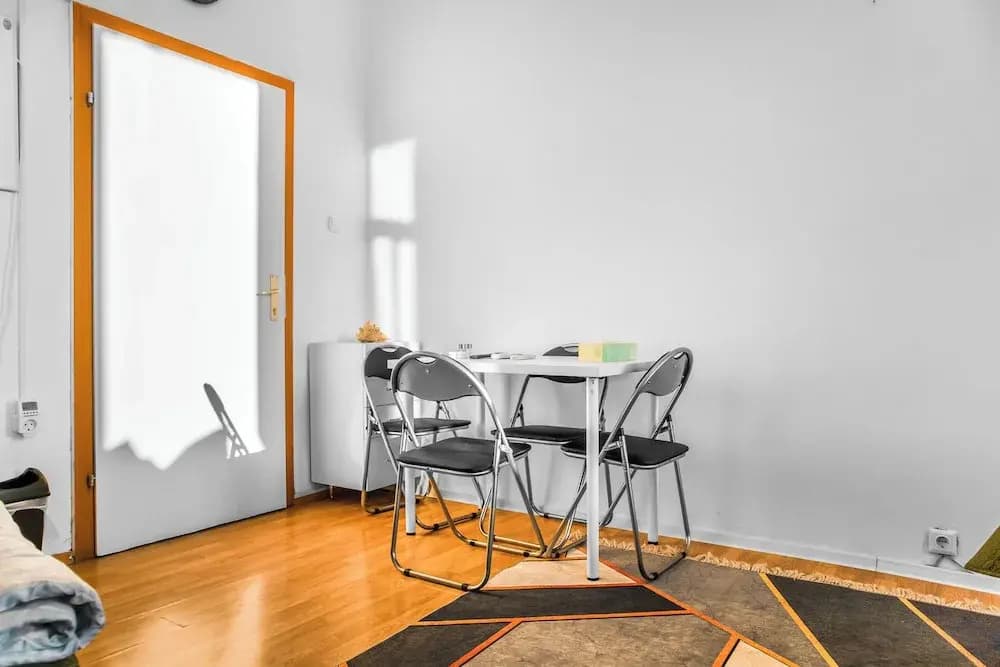 Shared 2BR Residence by Millennium Tower - photo 19
